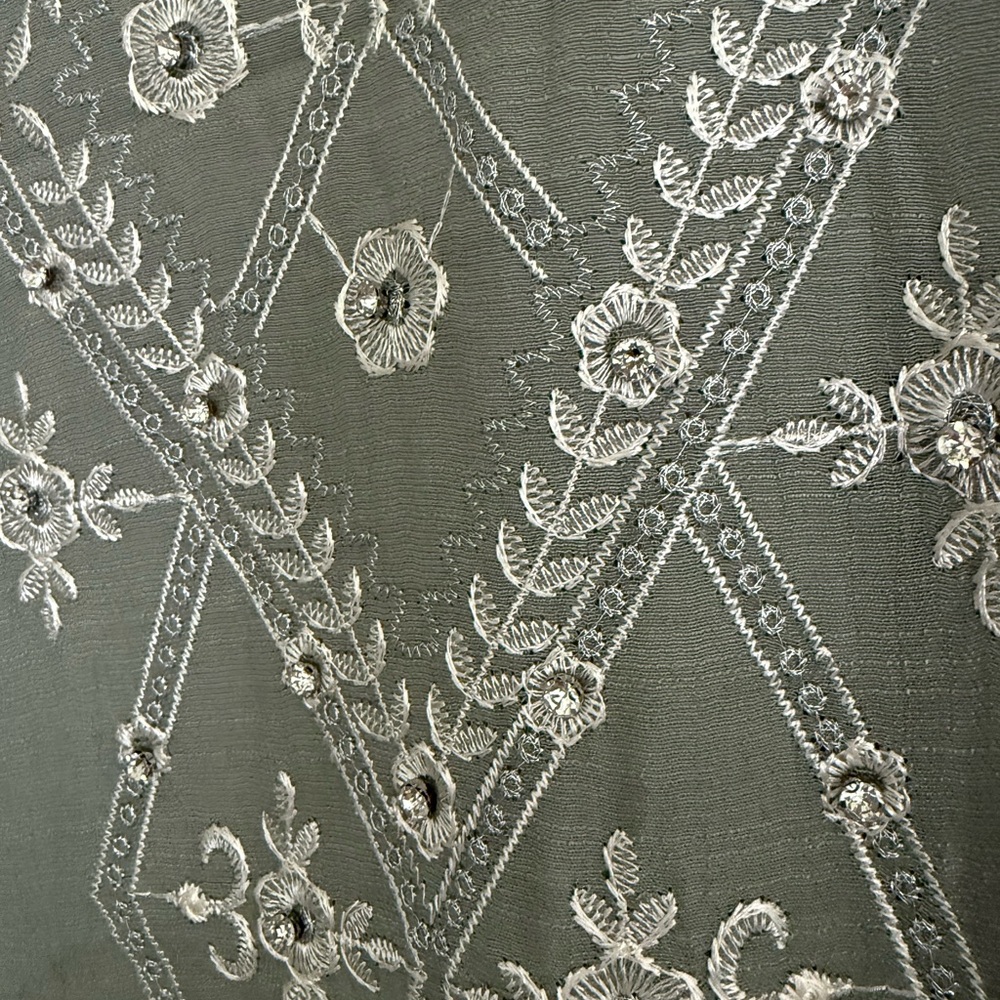 Gray Patterned Maxi Dress - Picture 2 of 4